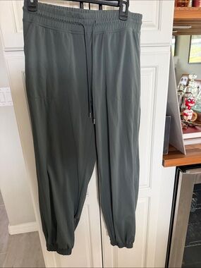 Men's Sage Collective athletic pants size M